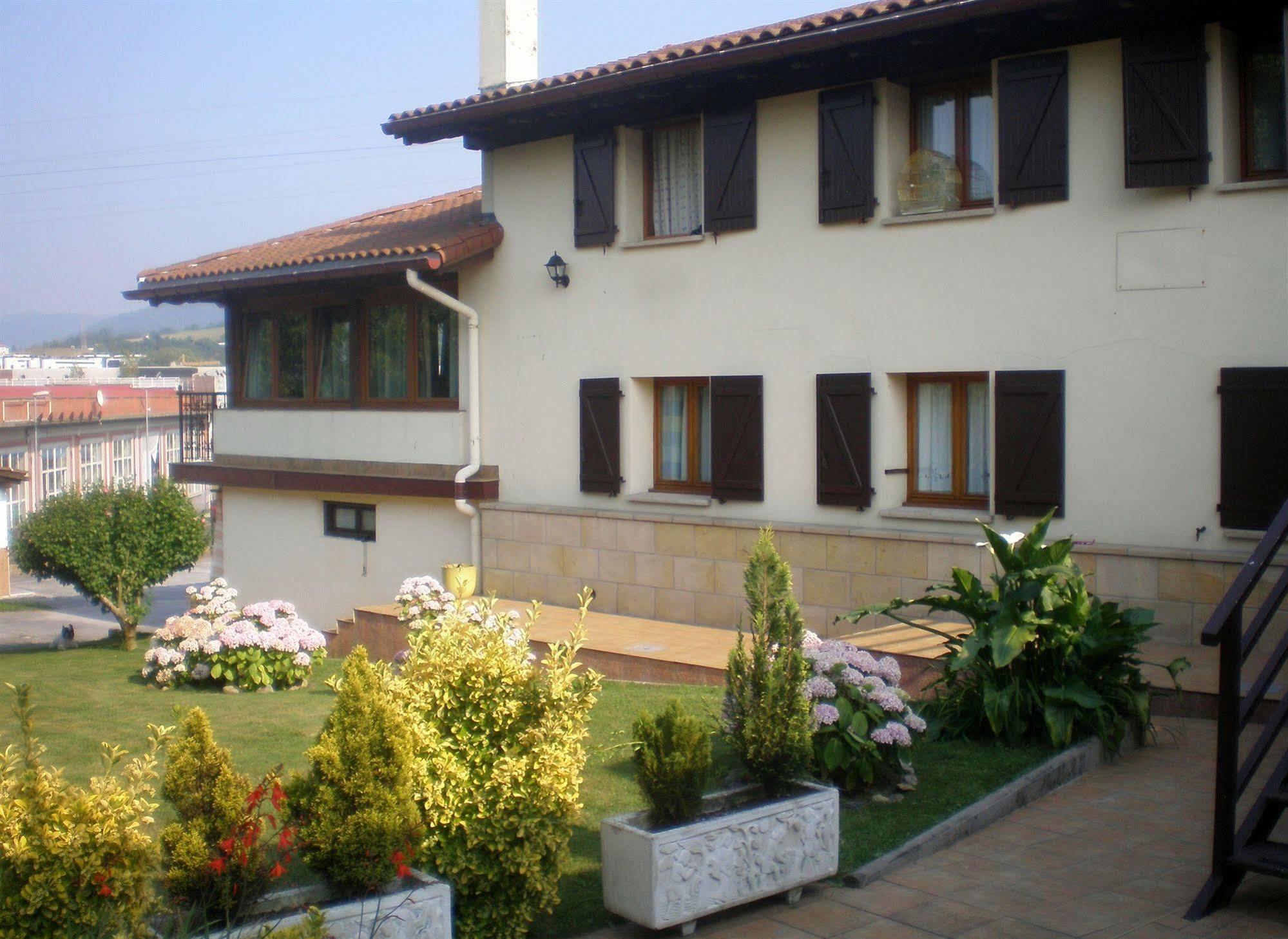 Pensión Gure Ametsa Irun Exterior foto